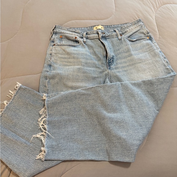 Madewell: The Curvy Perfect Vintage Wide-Leg Crop Jean - Picture 10 of 11